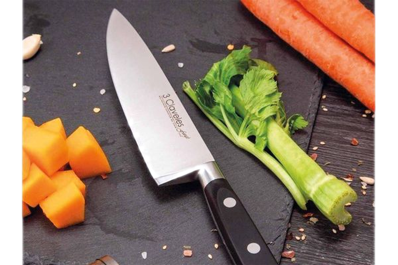 Cuchillo Chef 3 Claveles 15 Cm